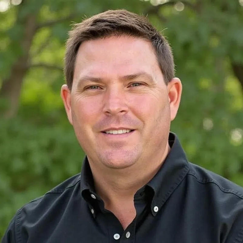 Michael Parker, junior golf coach in Ridgefield, WA