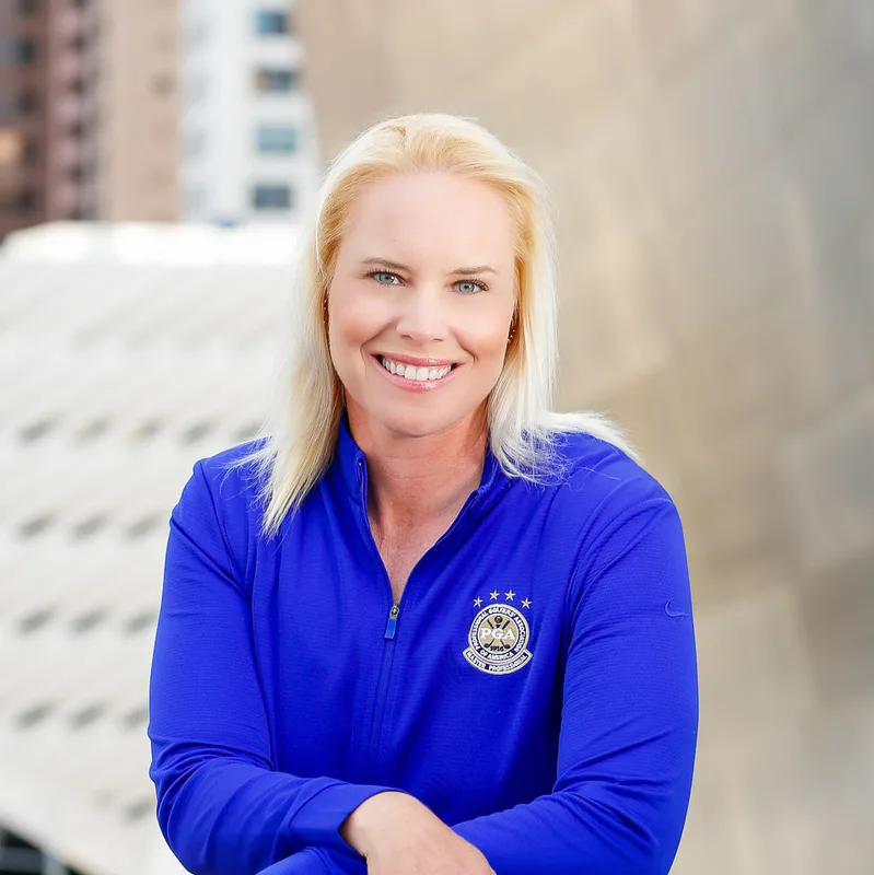 Alison Curdt, junior golf coach in Simi Valley, CA